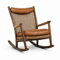 Fauteuil à bascule rustique en bois brun et corde tressée avec coussins camel, 75 × 90 × 100 cm